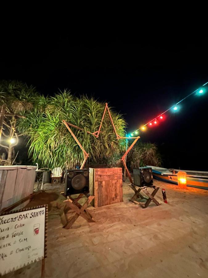 Surfing Beach Nilaveli Trincomalee Kültér fotó