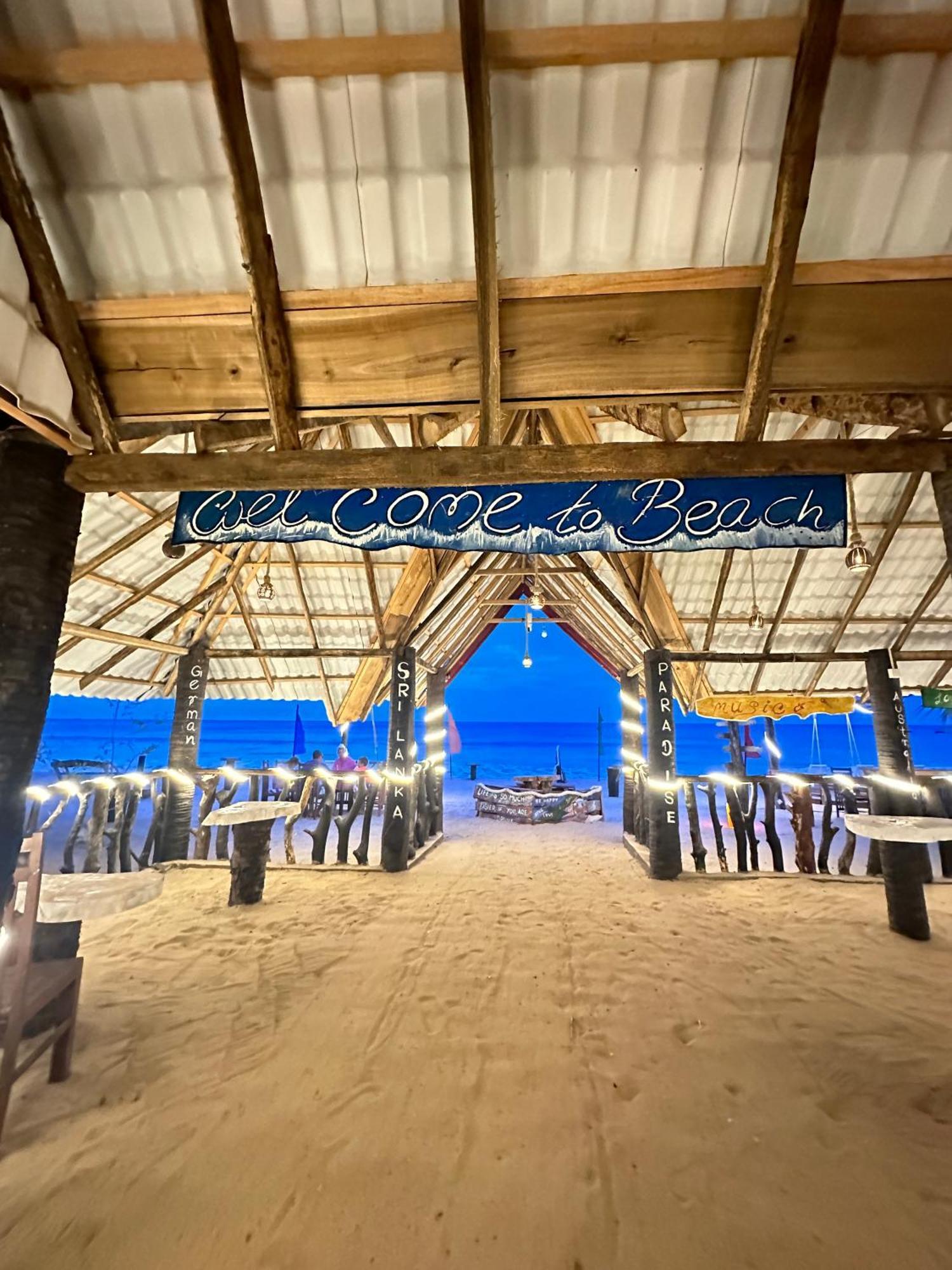 Surfing Beach Nilaveli Trincomalee Kültér fotó